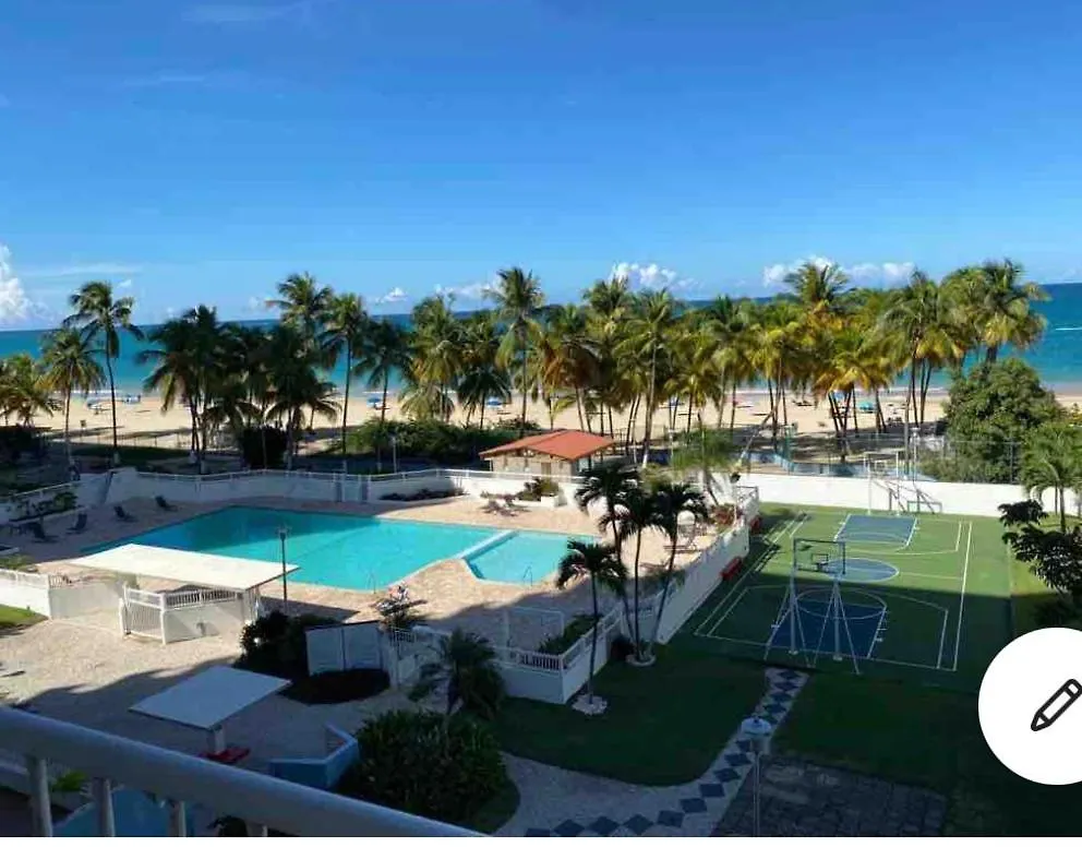 شقة سان خوان  في Playa Piscina Marbella Isla Verde 0*,  بورتوريكو
